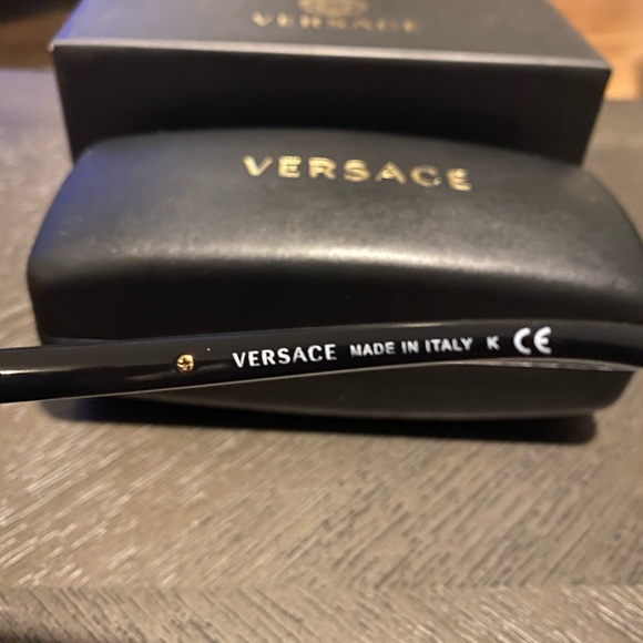 Versace sunglasses main image 4